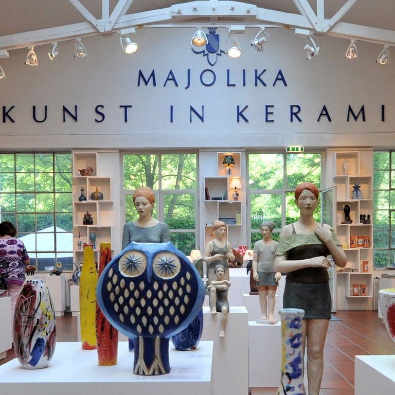 Gröner Group übernimmt Majolika-Manufaktur