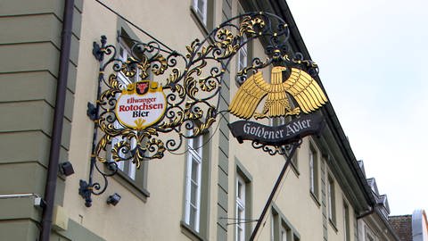 Gasthausschild des "Goldenen Adler" in Ellwangen 
