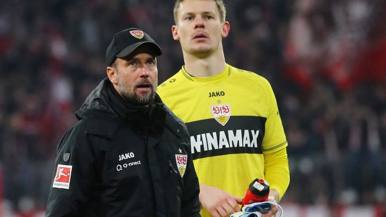 Sebastian Hoeneß und Alexander Nübel vom VfB Stuttgart (Foto: IMAGO, Imago Images / Pressefoto Baumann)