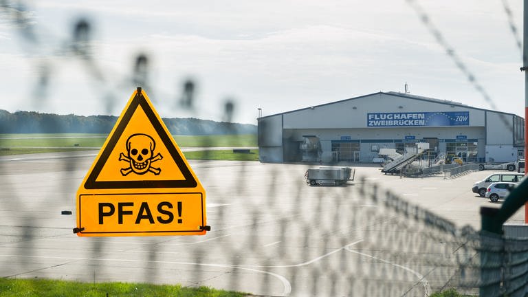 PFAS-Chemikalien finden sich mittlerweile in den Böden an vielen Orten in Deutschland, stark ist auch der Flughafen Zweibrücken betroffen.