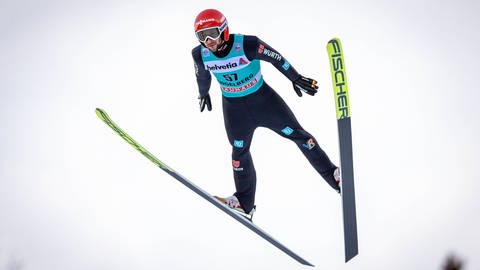 Skispringer Markus Eisenbichler im modernen V-Stil (Foto: IMAGO, imago)