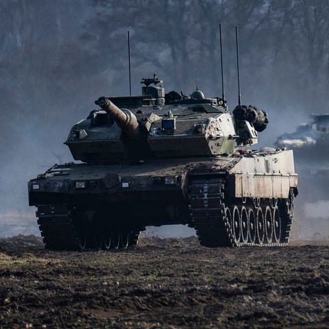 Panzer - NATO (Foto: picture-alliance / Reportdienste, picture alliance / TT NYHETSBYRÅN | Johan Nilsson/TT)