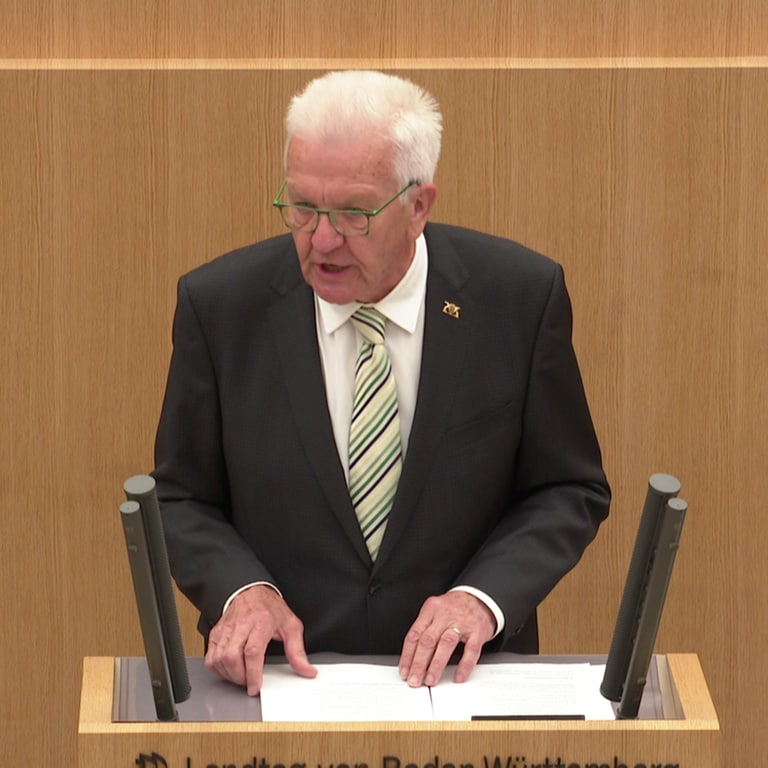 Ministerpräsident Winfried Kretschmann (Grüne) hat sich in seiner Regierungserklärung zu grünem Wasserstoff geäußert.