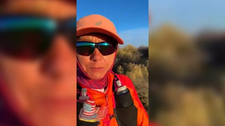 Die Pforzheimer Extremläuferin Jola Ketterer zwischen Arizona und Utah (Foto: SWR)