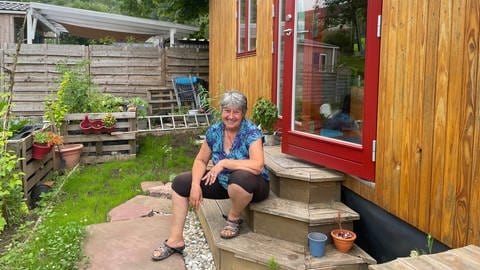 Gudrun Praetorius ist Besitzerin eines Tiny House (Foto: SWR)