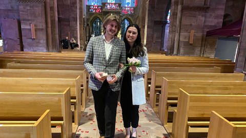 Ann-Marie Berg und Jonathan Seider haben sich in der Kirche in Pforzheim spontan entschlossen, zu heiraten.