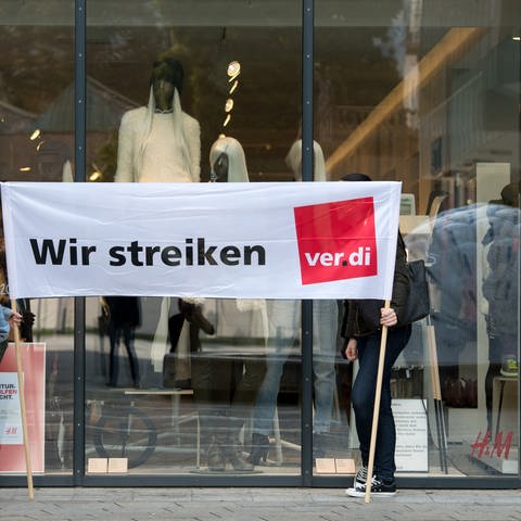 In Rheinland-Pfalz wird heute der Einzelhandel bestreikt, unter anderem in Filialen von h&m und Kaufland. Symbolbild (Foto: dpa Bildfunk, picture alliance / dpa | Marijan Murat)