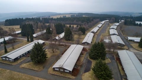 Das ehemalige Lager der Bundeswehr auf dem Stegskopf.