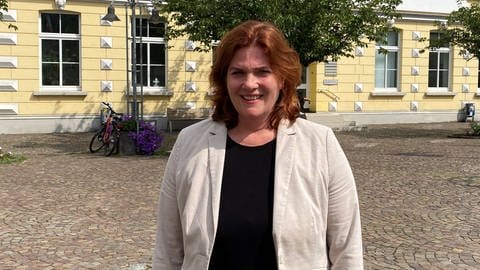 Sandra Weeser (FDP), Vorsitzende des Bauausschusses im Bundestag. Weeser will mehr Klarheit beim Wiederaufbau im Ahrtal. Sie fordert unter anderem einen Ahrtal-Beauftragten. 