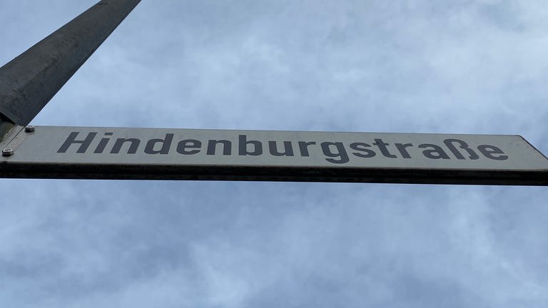 Schild der Hindenburgstraße in Landau