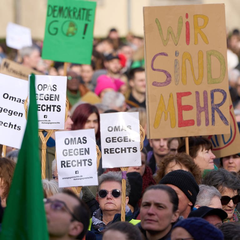 Demonstration gegen Rechtsextremismus in Mainz (Foto: dpa Bildfunk, picture alliance/dpa | Thomas Frey)