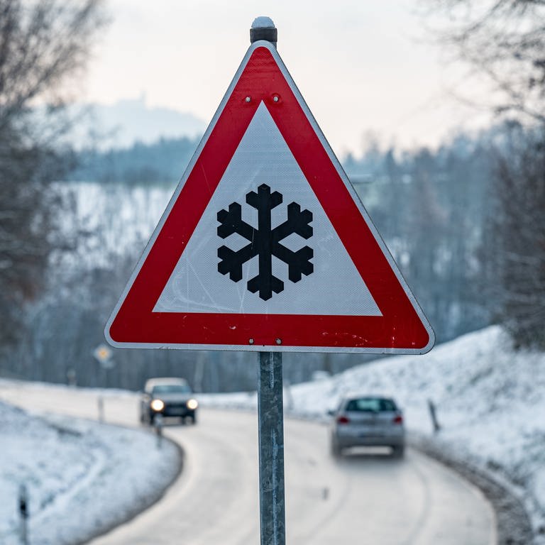 In dieser Woche sind in Rheinland-Pfalz kräftige Schneefälle zu erwarten. (Foto: picture alliance/dpa | Armin Weigel)