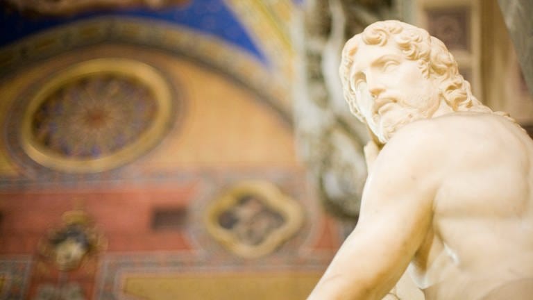 Michelangelo: Christus als Erlöser in der Kirche Santa Maria Sopra Minerva (Rom) (Foto: IMAGO, IMAGO / Trigger Image)