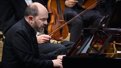 Kirill Gerstein spielt Klavier (Foto: SWR)