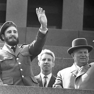 Fidel Castro und Nikita Chruschtschow (Foto: IMAGO, IMAGO / ITAR-TASS)