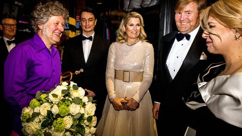 Königin Máxima und König Willem-Alexander besuchen das slowakische Nationaltheater  