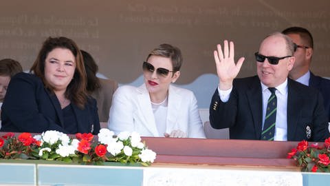 Fürst Albert und seine Frau Charlene schauen sich das Finale der Monte-Carlo Rolex Masters an