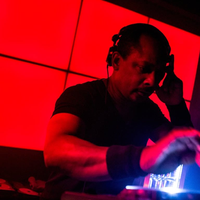 DJ und Produzent Derrick May legt auf, 2014
