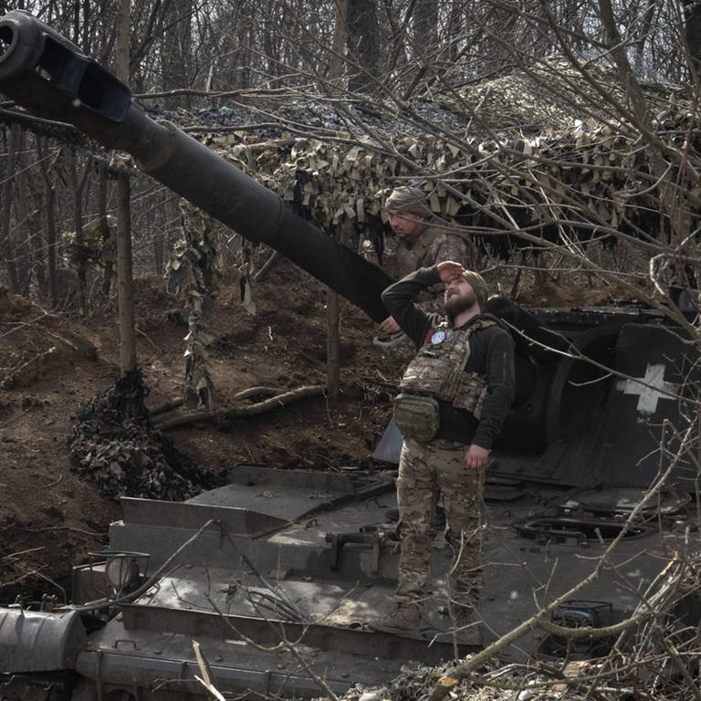Ukrainischer Panzer bei Bachmut (Archivbild vom März 2024)