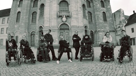 Eine Gruppe von Menschen mit Behinderung (Foto: SWR)