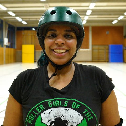 Sultana Rosario beim Roller Derby (Foto: SWR)