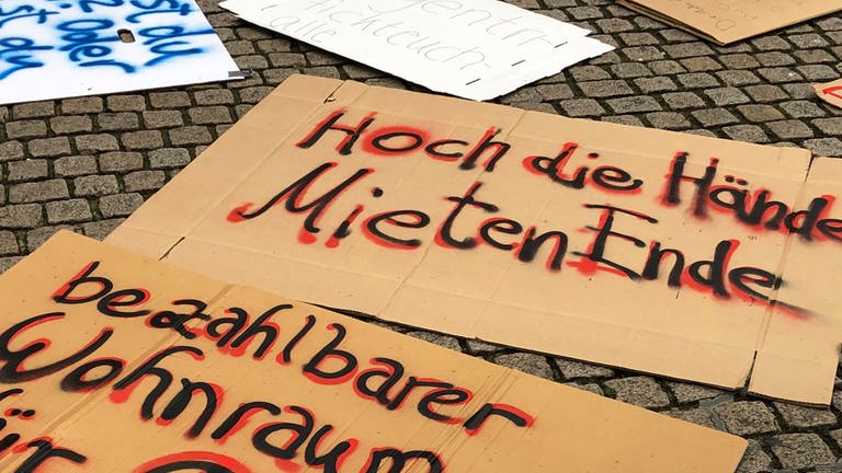 Studierende demonstrieren gegen Wohnungsnot in Mainz (Foto: SWR)