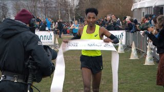 Flüchtling aus Eritrea ist das neue Lauftalent der Deutschen Leichtathletik (Foto: SWR)