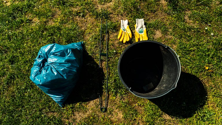 „Sammelt jeden Tag zwei, drei Stück Müll – gerne auch mehr“, appelliert Malte an die Koblenzer. (Foto: SWR)