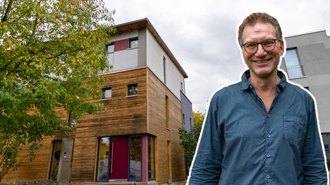 Carsten hat in seinem nachhaltig gebauten Holzhaus in Tübingen viele Ideen und Tricks eingebaut, die es sehr einfach und bequem machen, umweltbewusst zu wohnen. (Foto: SWR)