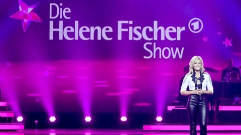 Die Sängerin und Moderatorin Helene Fischer während der Aufzeichnung der "Helene Fischer Show" am 18.12.2012 im Velodrom in Berlin.