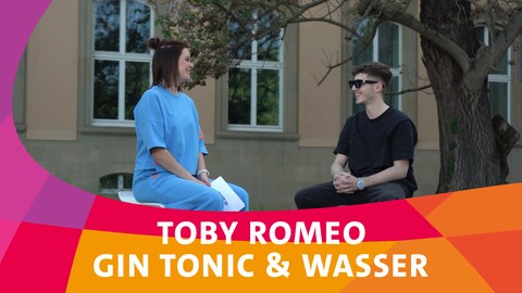 Toby Romeo im Gespräch mit Cora Klausnitzer (Foto: SWR)