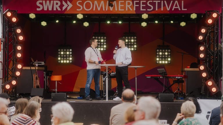 Die Highlights auf der Festivalmeile auf dem SWR Sommerfestival 2024 in Stuttgart. ©SWRRonny Zimmermann