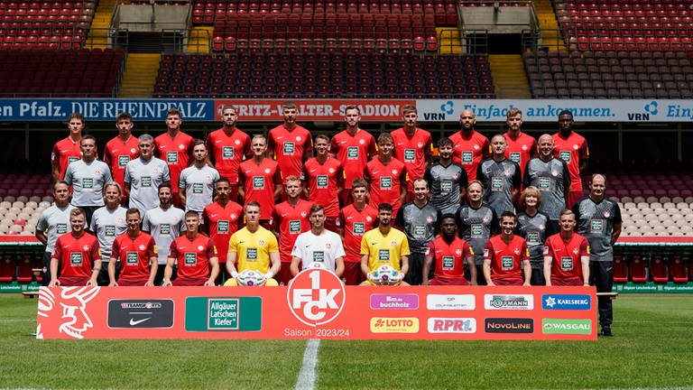 Die Mannschaft des 1. FC Kaiserslautern vor der Saison 20232024 (Foto: picture-alliance / Reportdienste, Picture Alliance)