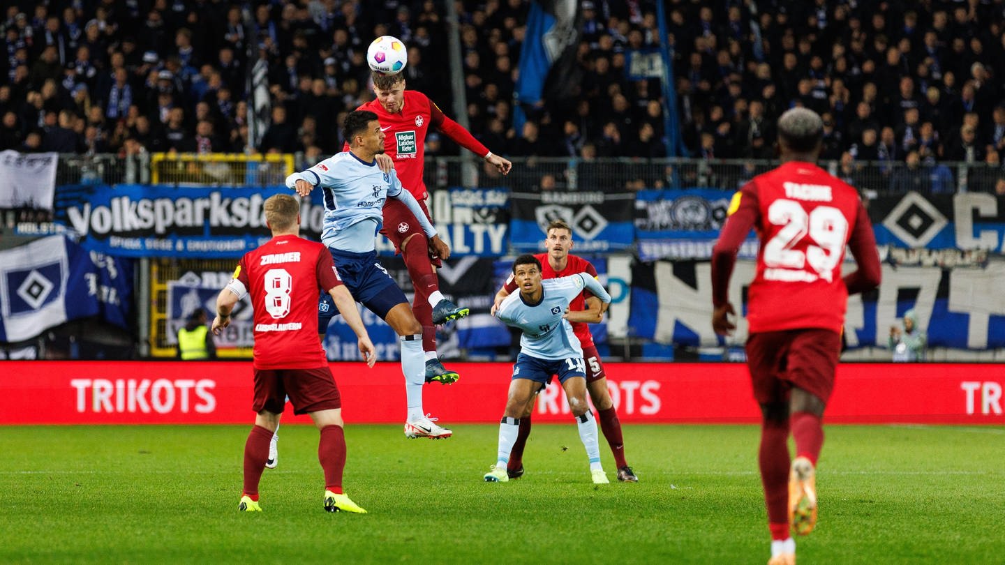Der FCK spielt 3:3 gegen den HSV. (Foto: picture-alliance / Reportdienste, Picture Alliance)