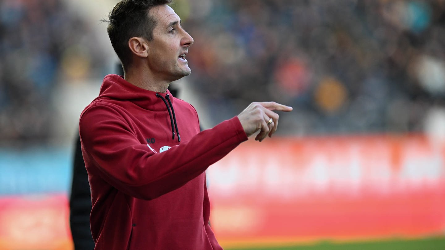 Miroslav Klose migliora la sua carriera da allenatore – Calcio