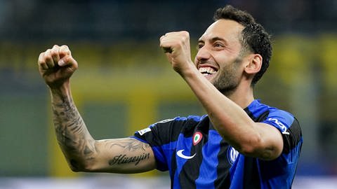 Hakan Calhanoglu spielt mit Inter Mailand im Champions-League-Finale. (Foto: IMAGO, IMAGO / NurPhoto)