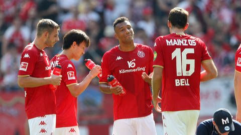 Mainzer Spieler in der Partie Mainz 05 gegen Union Berlin. (Foto: IMAGO, IMAGO / Thomas Frey)