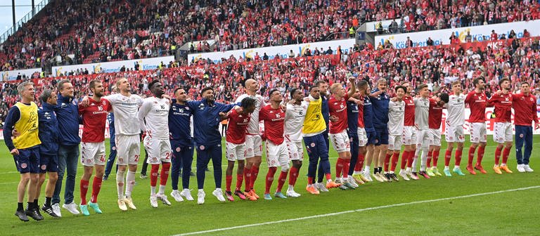 Mainzer Sieg gegen Bayern (Foto: IMAGO, IMAGO / Jan Huebner)