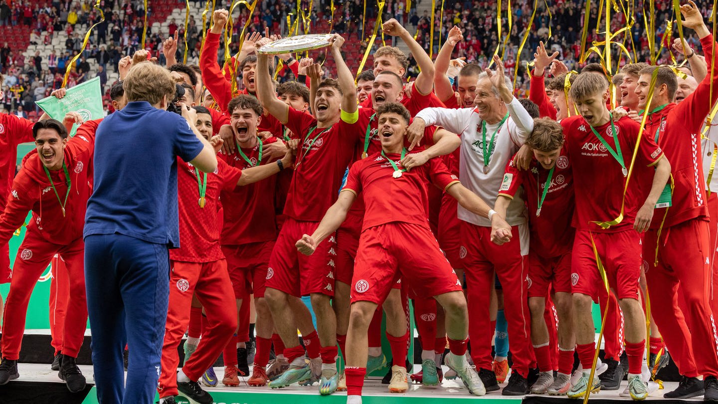 Die A-Junioren von Mainz 05 sind Deutscher Meister 2023 (Foto: IMAGO, Imago/Beautiful Sports)