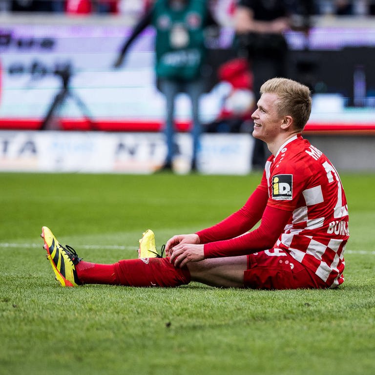 Jonathan Burkardt von Mainz 05 (Foto: IMAGO, Imago Images / Revierfoto)