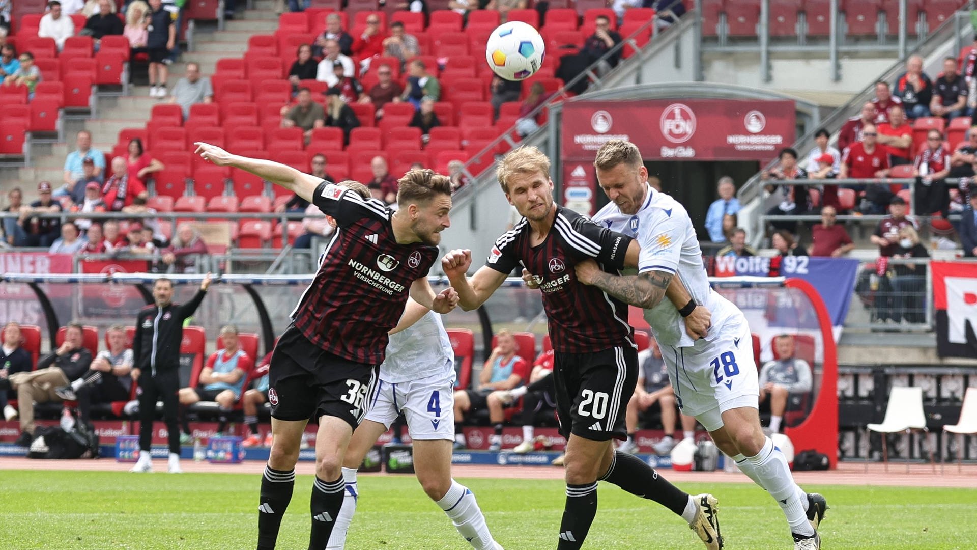 Karlsruher SC schickt Nürnberg in den Abstiegskampf