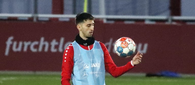Atakan Karazor ist nach seiner Haftentlassung zurück beim VfB Stuttgart (Foto: picture-alliance / Reportdienste, Picture Alliance)