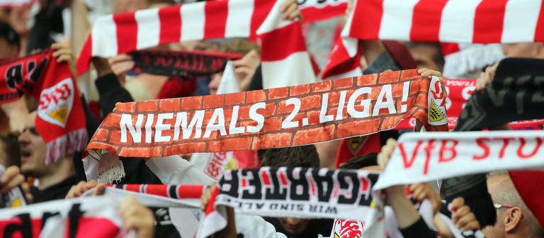 2. Liga oder nicht? Für den VfB ist der Ausgang offen (Foto: IMAGO, IMAGO / Sportfoto Rudel)
