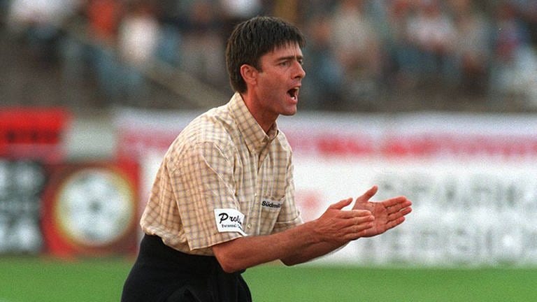 Jogi Löw als Trainer des VfB Stuttgart 1996