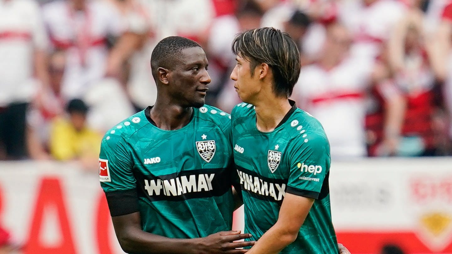 Serhou Guirassy (li.) und Hiroki Ito vom VfB Stuttgart (Foto: picture-alliance / Reportdienste, Picture Alliance)
