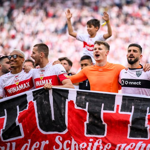 Der VfB Stuttgart bejubelt den Einzug in die Champions League