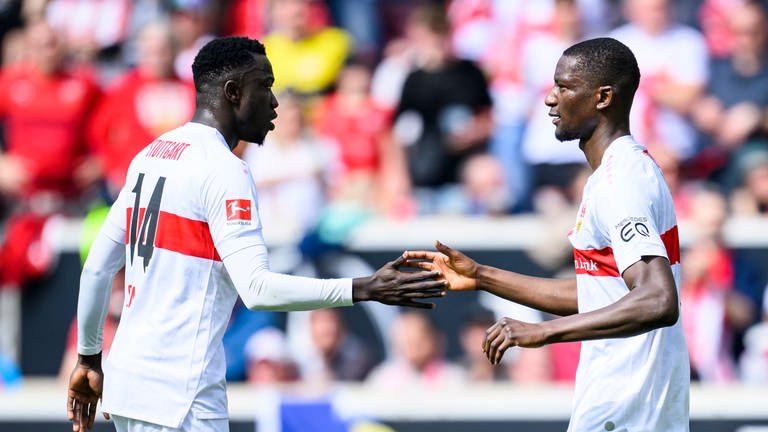 Silas und Serhou Guirassy vom VfB Stuttgart sind voraussichtlich beim Afrika-Cup dabei. 