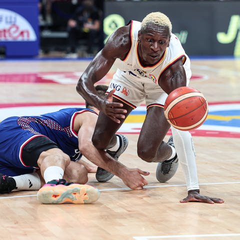 Isaac Bonga (Foto: picture-alliance / Reportdienste, picture alliance / Xinhua News Agency | Wu Zhuang)