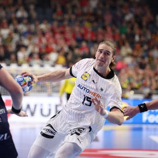 Handball-Nationalspieler Juri Knoww von den Rhein-Neckar Löwen bei der Heim-EM im Spiel um Platz drei gegen Schweden. (Foto: IMAGO, IMAGO / HMB-Media)