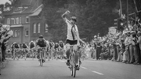 Beate Habetz gewann 1978 die Radweltmeisterschaft in Brauweiler. (Foto: picture-alliance / Reportdienste, picture alliance / Roth)